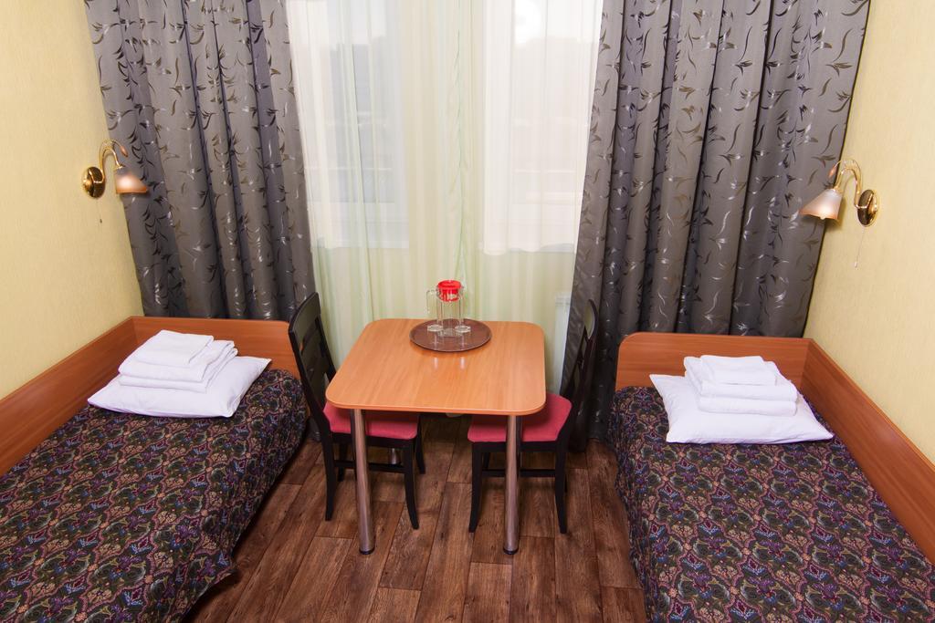 Mini-Hotel On Geroiv Energetykiv Street 18 Kiev Extérieur photo