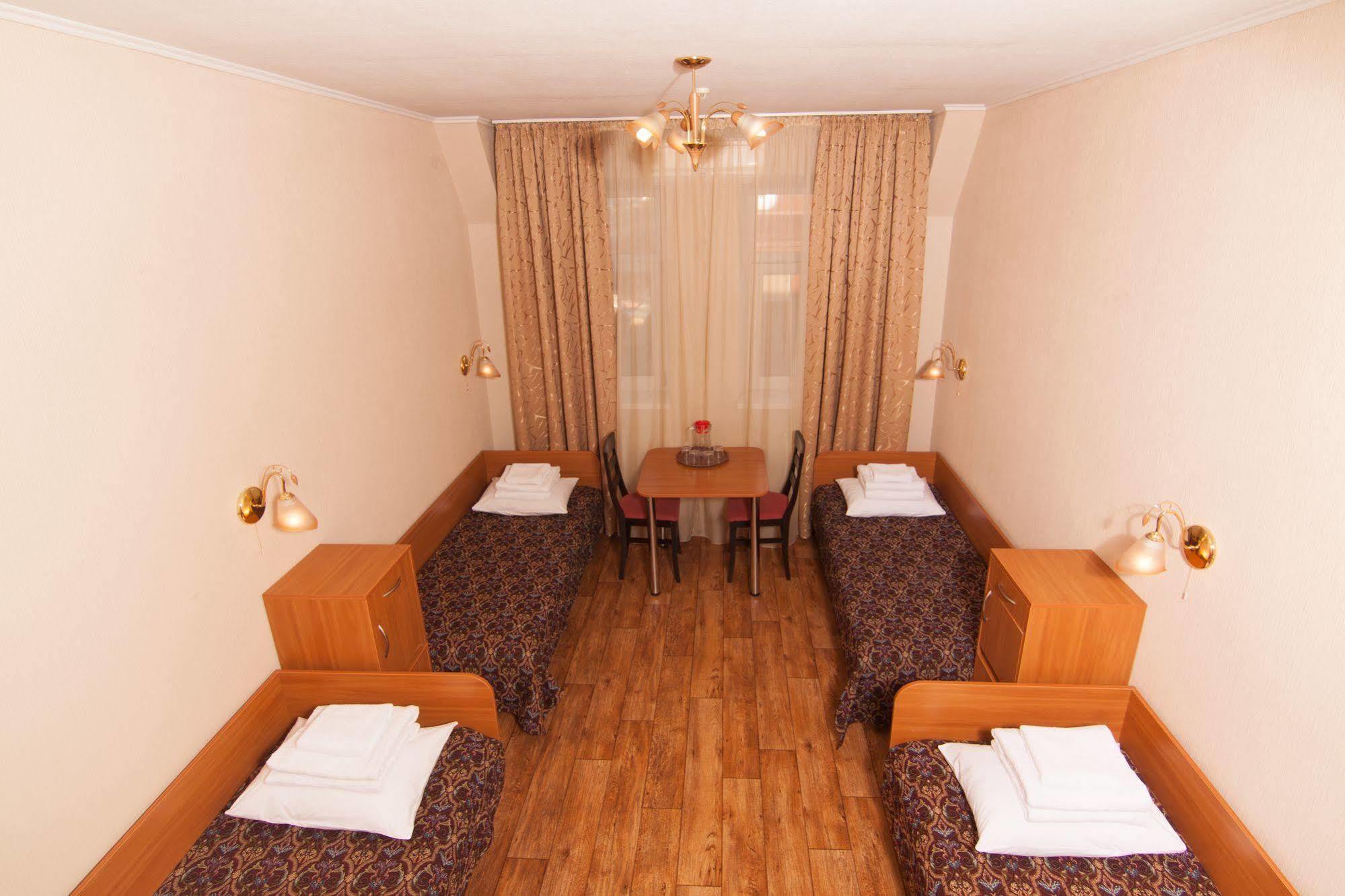 Mini-Hotel On Geroiv Energetykiv Street 18 Kiev Extérieur photo